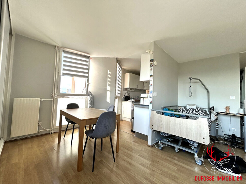 T2 50 m² : Balcon, Ascenseur. Secteur Les Sablons - Décines-Charpieu - Résidence sécurisée et Parking
