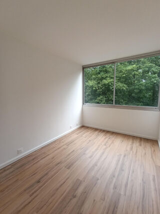  Appartement à louer 4 pièces 78 m²