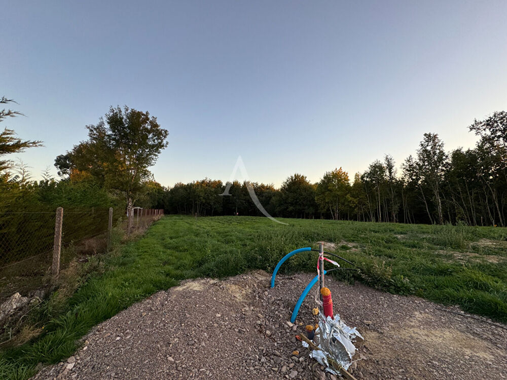 Vente Terrain Montans. Terrain de  624,53 m2 constructible . Montans