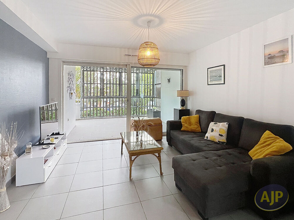 ANDERNOS T3 lumineux avec balcon-terrasse proche plage & centre-ville.