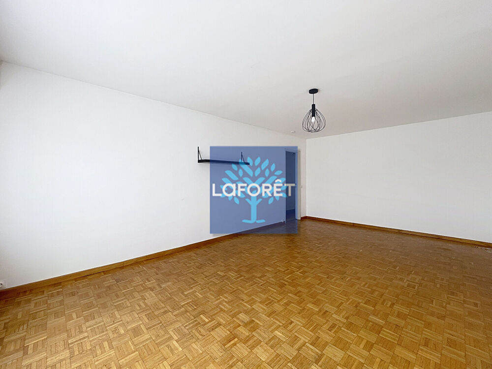 Vente Appartement VALENCIENNES CENTRE VILLE Appartement de Type 3 de 74,36 m2, très lumineux avec stationnement privatif et sécurisé Valenciennes
