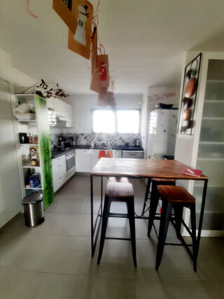  Appartement � vendre 3 pi�ces 65 m�