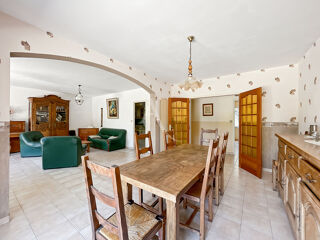  Maison à vendre 7 pièces 194 m²
