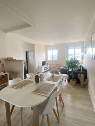  Appartement à louer 2 pièces 59 m²