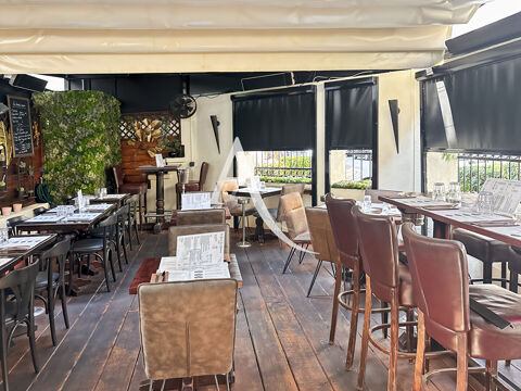   Restaurant ( licence IV) 