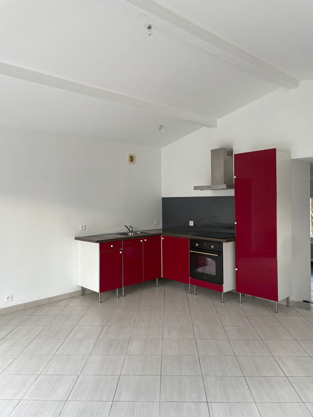 Maison de campagne à Berson de 118.90 m2
