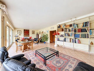  Appartement à vendre 5 pièces 121 m²