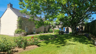  Maison à vendre 15 + pièces 292 m²