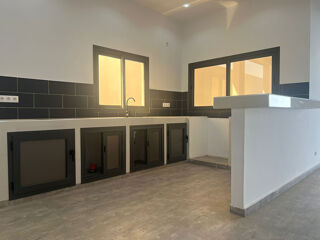  Maison � vendre 4 pi�ces 170 m� Nguerigne