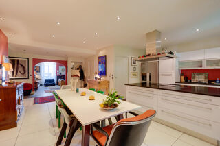  Appartement à vendre 5 pièces 165 m²