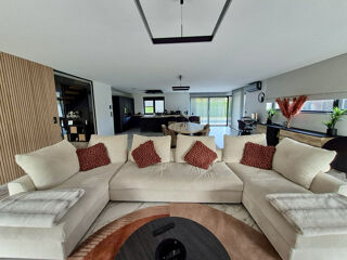  Maison � vendre 5 pi�ces 227 m�