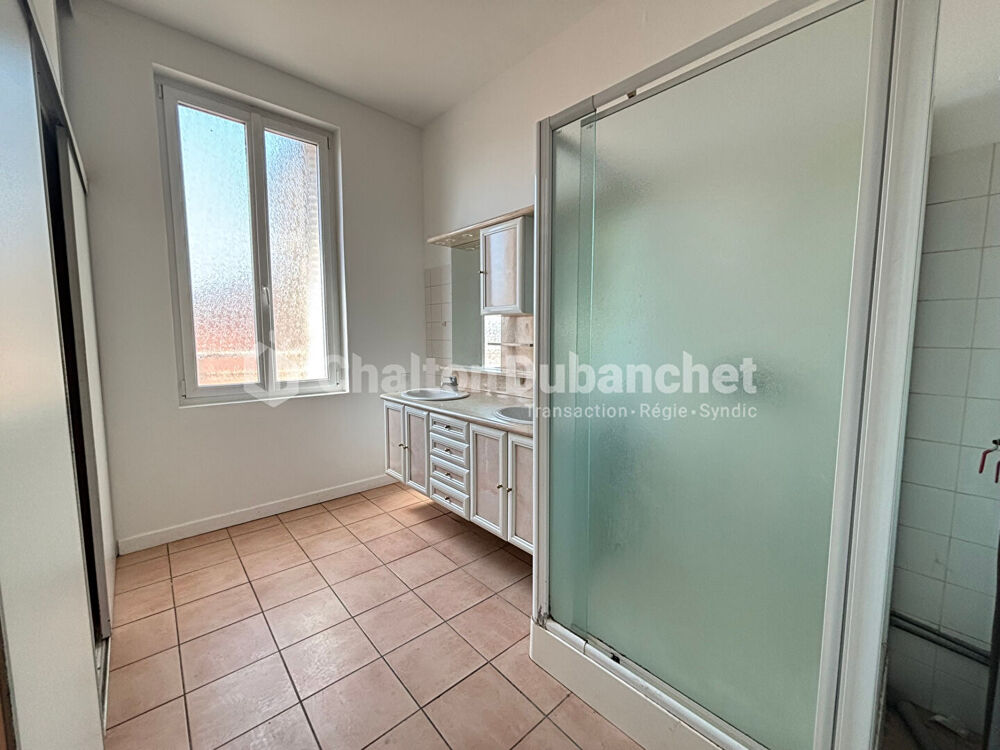 Location Appartement ROANNE Appartement 4 pièce(s) 67 m2 Roanne