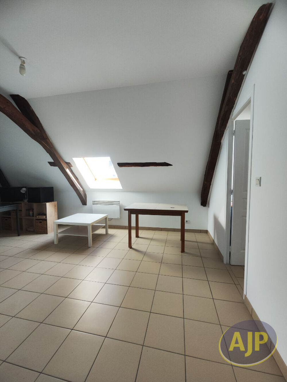 Location Appartement Appartement 1 Chambre-  COMBREE Combree