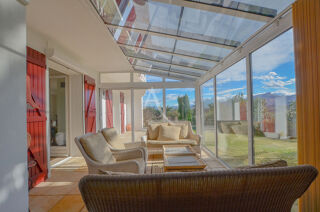  Villa � vendre 9 pi�ces 250 m�