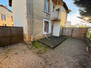  Immeuble à vendre 13 pièces 306 m² Peronnas