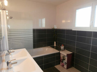  Maison � louer 4 pi�ces 105 m�