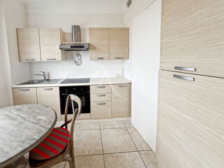  Appartement à louer 2 pièces 54 m²