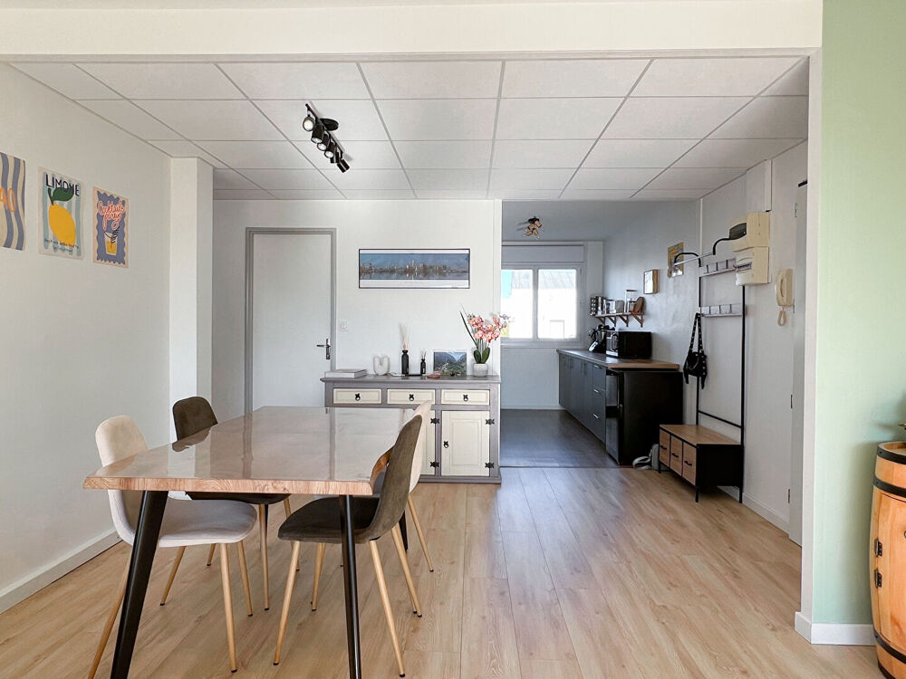 Appartement T3 de 68 m² avec balcon, cave et ascenseur - Les Ponts-de-Cé