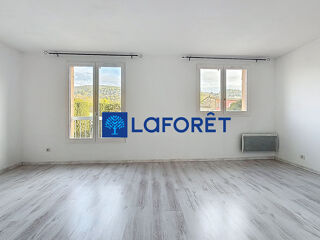 Location Appartement Charmant studio à Louer à Draguignan ! Draguignan