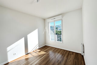  Appartement � vendre 4 pi�ces 77 m�