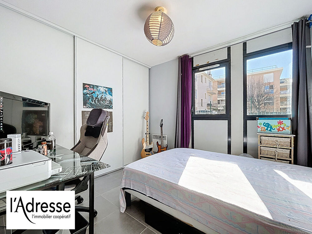 Vente Appartement À vendre 3 pièces en rez-de-jardin à Antibes, proche centre-ville Antibes