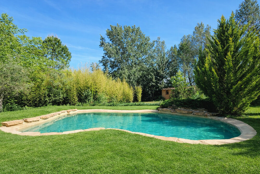 Vente Maison Meyreuil - Magnifique maison d'environ 200m² sur un terrain de 4000m² Meyreuil