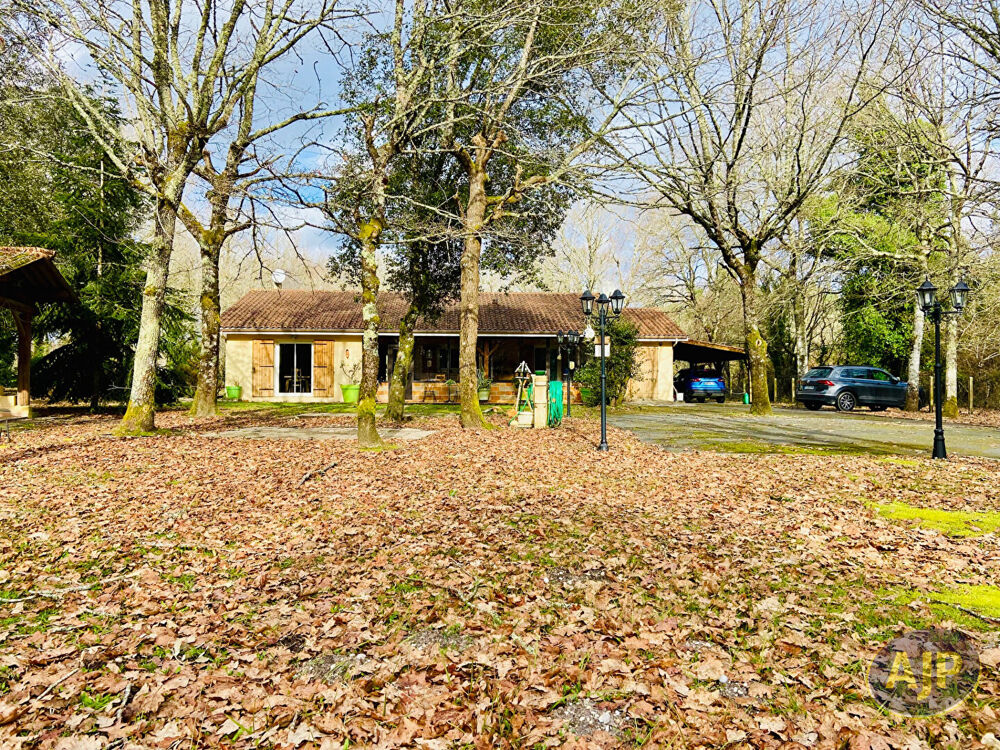 Maison de 140m2 sur 1hA de terrain avec piscine !