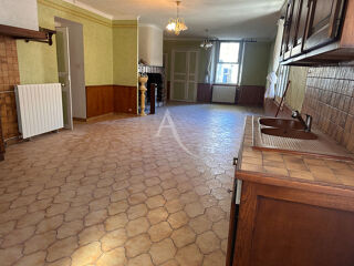  Maison � vendre 8 pi�ces 222 m�