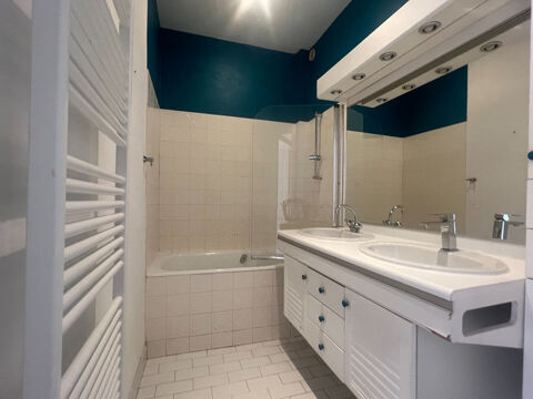  Appartement � louer 4 pi�ces 98 m�