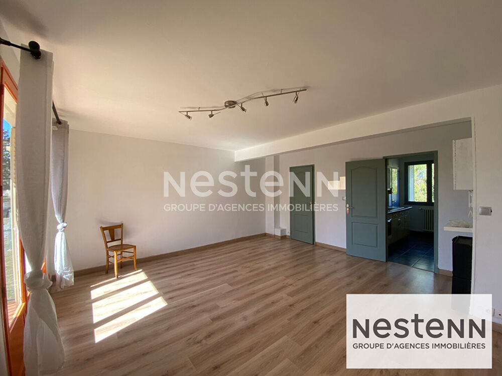 T2 / Blois / 50m² / 1er étage / balcon / cave / parking destiné aux résidents / chauffage inclus