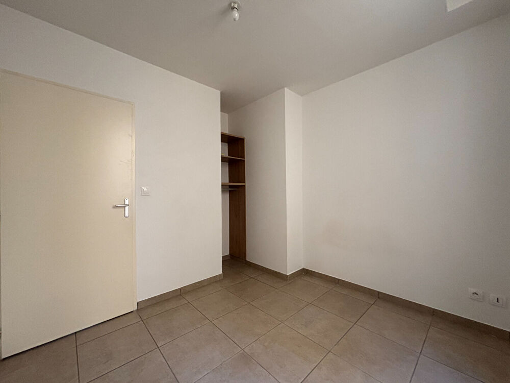 Location Appartement T1 Bis de 30.24m² Bordeaux