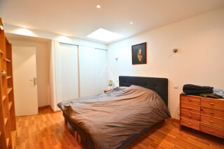  Appartement à vendre 5 pièces 146 m²