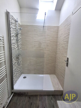  Appartement à louer 2 pièces 41 m²