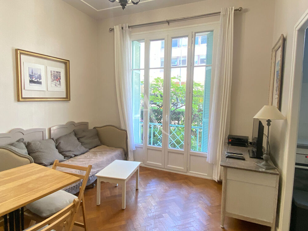 Location Appartement STUDIO - RUE ALBERTI -  BAIL 9 MOIS Nice