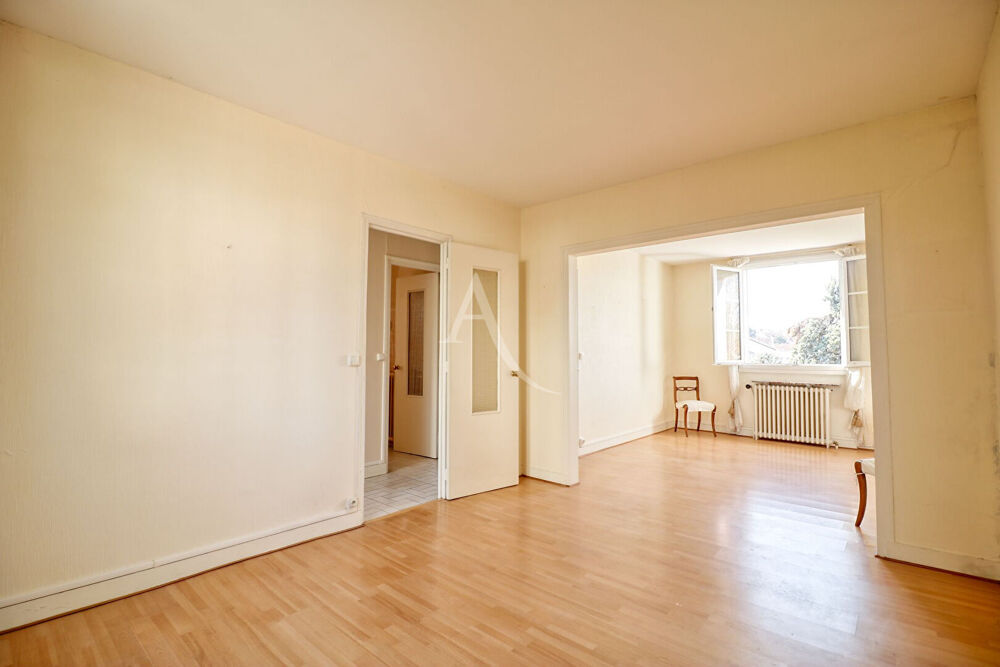 Vente Maison Pavillon de 3 pièces à Antony avec Jardin et Garage Antony