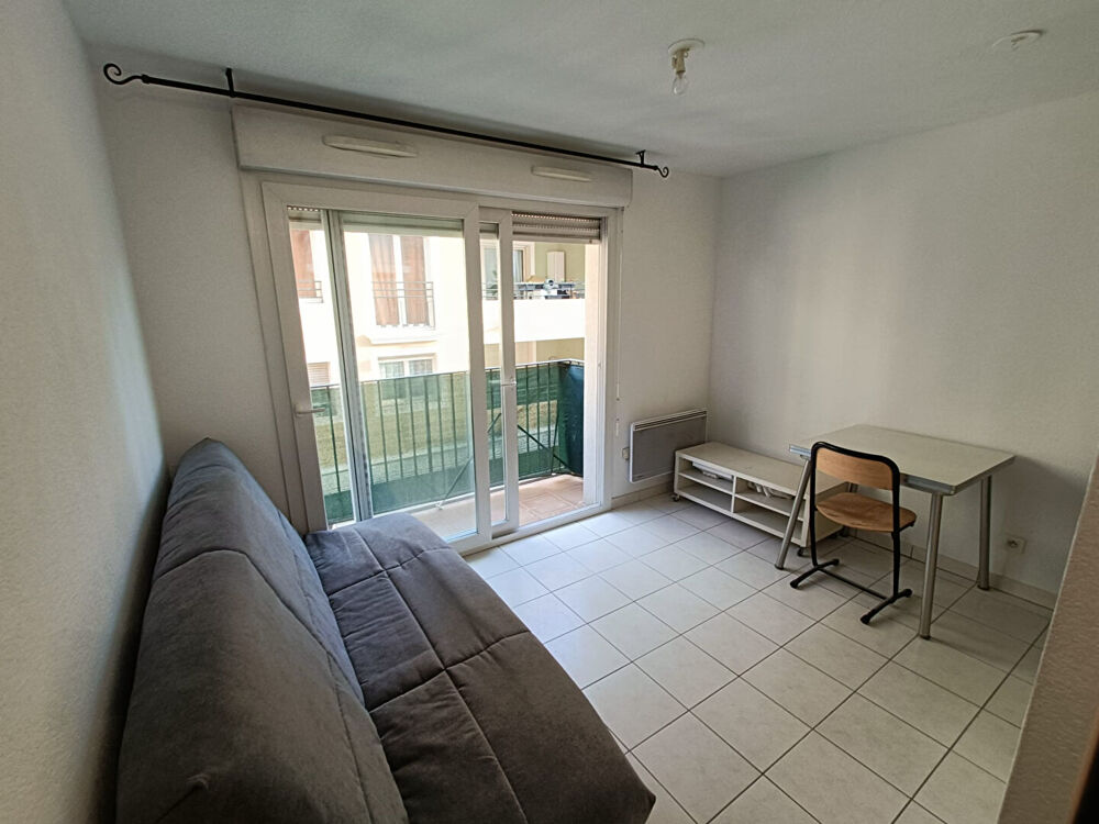 Location Appartement Nice Riquier - Studio meubl + balcon - 17.71m Nice