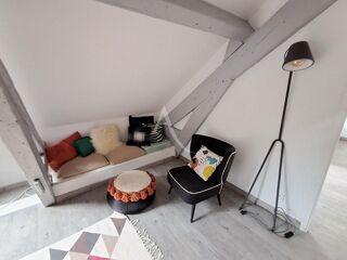 Appartement à louer 2 pièces 33 m²