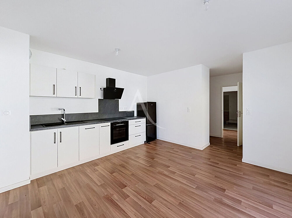 Appartement Trelaze 3 pièce(s) 60.72 m2