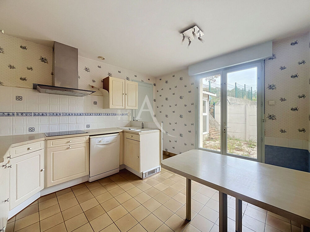 Vente Maison Maison de ville, 163 m² habitables SEGRE Segre