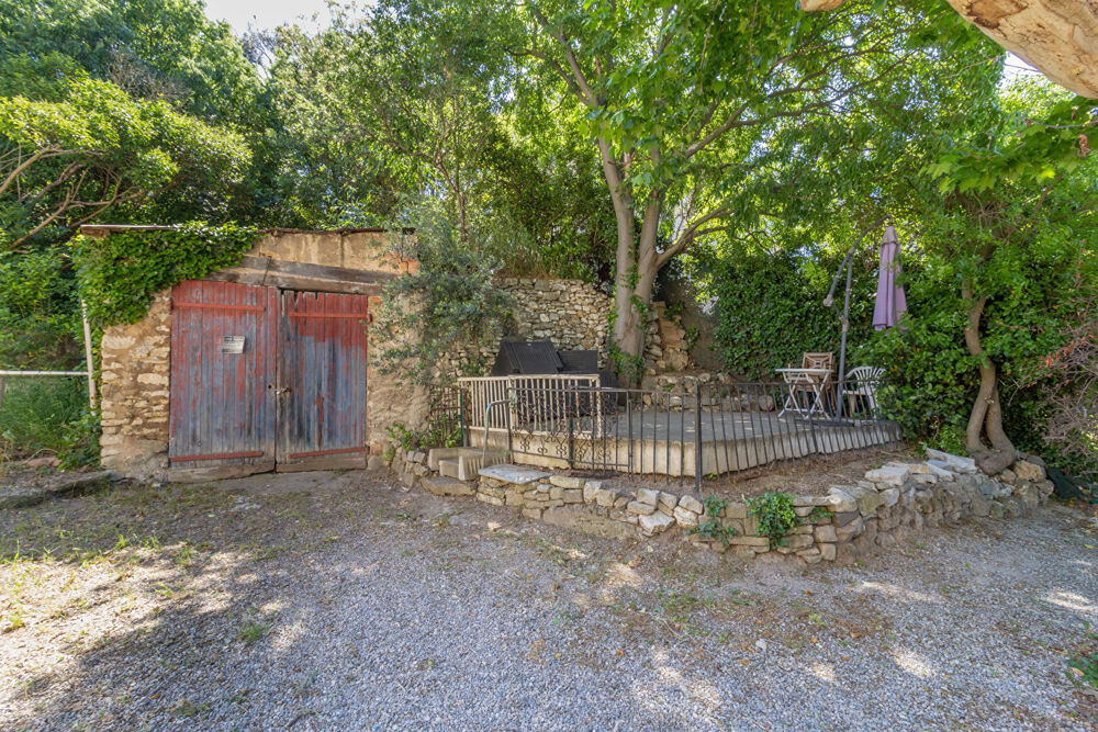 Maison 7 pièces sur 800m2 parcelle 13015 Marseille