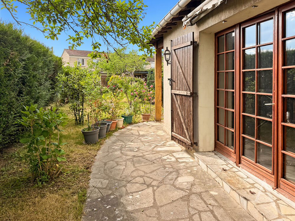 Maison plain pied 5 pièces 114 m2