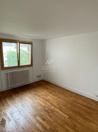  Maison à louer 4 pièces 78 m²