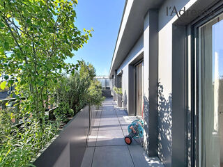  Appartement � vendre 5 pi�ces 136 m�