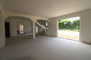  Maison  vendre 10 pices 270 m