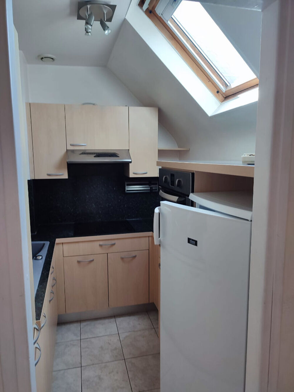 Location Appartement studio centre ville 24.5 m2 avec ascenseur Amiens