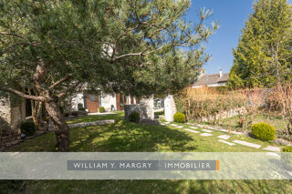  Maison � vendre 8 pi�ces 220 m�