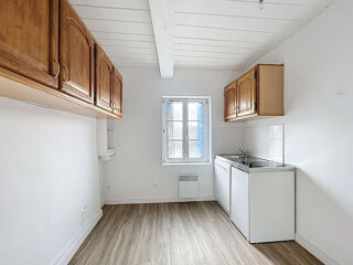  Immeuble � vendre 8 pi�ces 140 m�