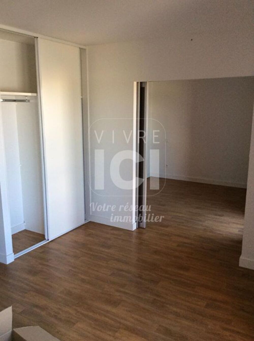 Vente Appartement SAINTE-LUCE-SUR-LOIRE ? Appartement T1 bis aménagé en T2 avec terrasse et garage fermé Sainte luce sur loire