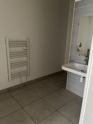  Maison à louer 3 pièces 57 m²