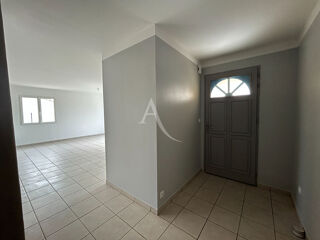  Maison à louer 4 pièces 98 m²